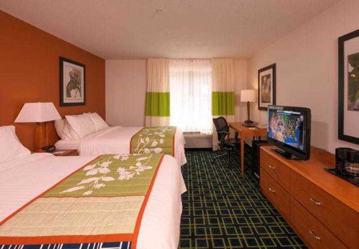 Bedroom 3, Fairfield Inn & Suites Brunswick Freeport, Cumberland