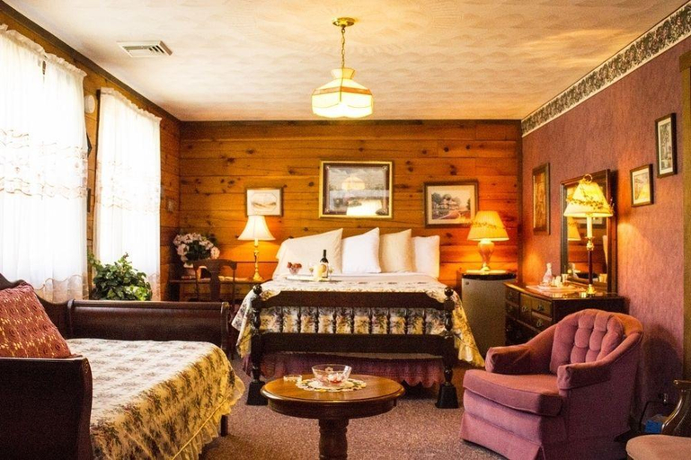 Public Area 2, Berry Patch Bed and Breakfast, Lebanon