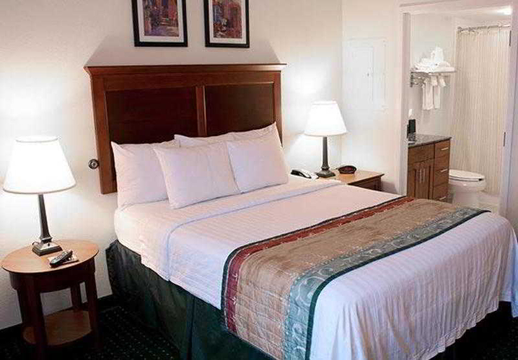 Bedroom 3, TownePlace Suites Suffolk Chesapeake, Suffolk
