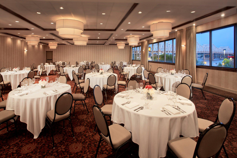 Food & Drinks 5, Sheraton Louisville Riverside by Marriott, Jefferson