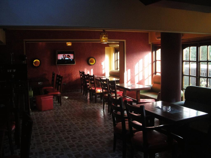 Others, Oasis Heliopolis, Nasr City 1