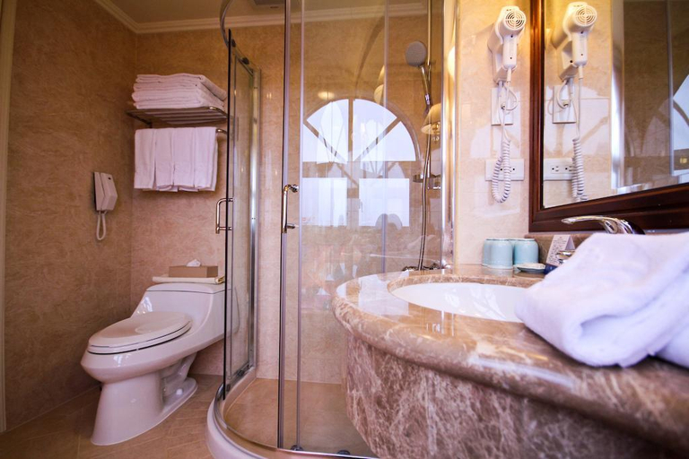 Bathroom 3, Grand Boss Hotel, Yilan
