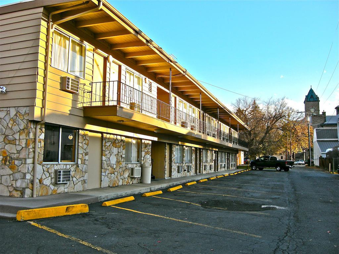 Exterior & Views 2, Knights Inn Baker City, Baker