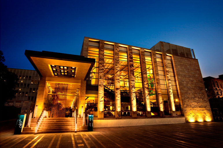 The Lodhi, West