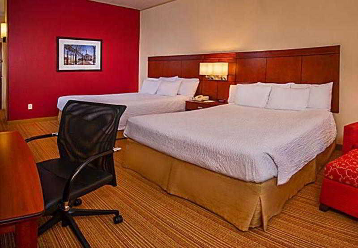Bedroom 3, Courtyard Dulles Town Center, Loudoun