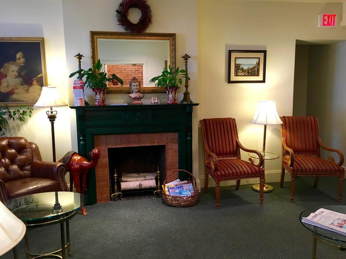 Public Area 2, Oasis Guest House, Boston