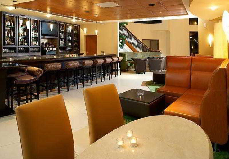 Food & Drinks 2, Renaissance Raleigh North Hills Hotel, Wake