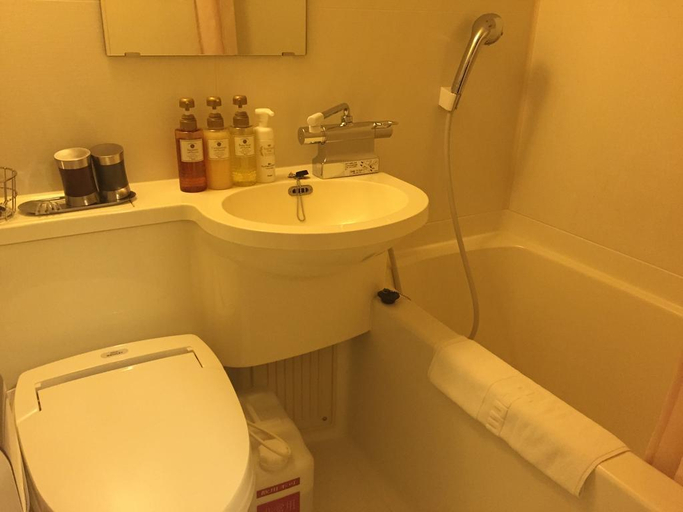 Bathroom 5, Dormy Inn Hiroshima, Hiroshima