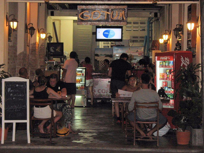 Public Area 5, Gotum Hostel & Restaurant, Phuket Island
