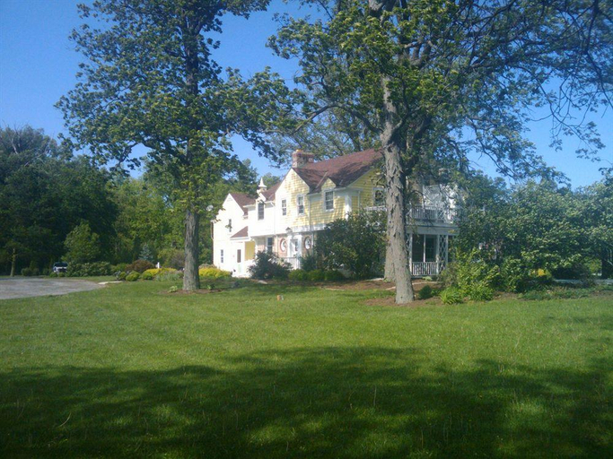 Exterior & Views 1, HideAway Country Inn, Crawford