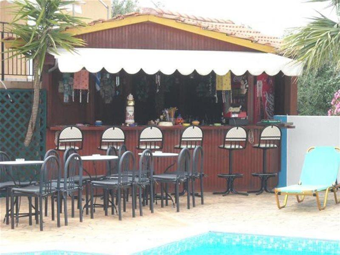 Food & Drinks, Erietta Studios, Ionian Islands