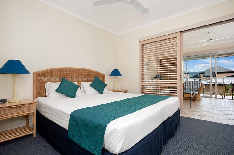Bedroom 4, Macrossan House Boutique Holiday Apartments, Douglas