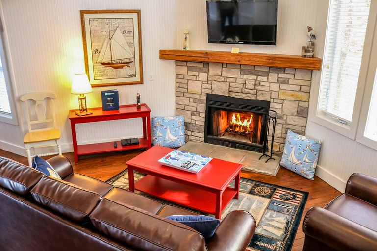Public Area 4, Stormy Point Village Resort, Stone