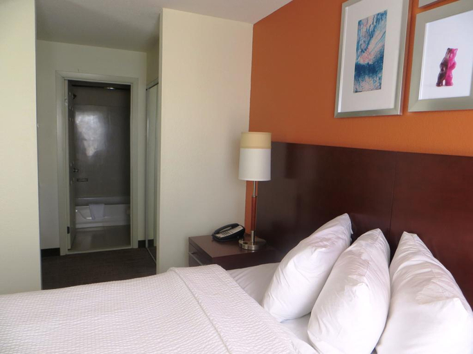 Bedroom 3, Residence Inn Indianapolis Airport, Indianapolis