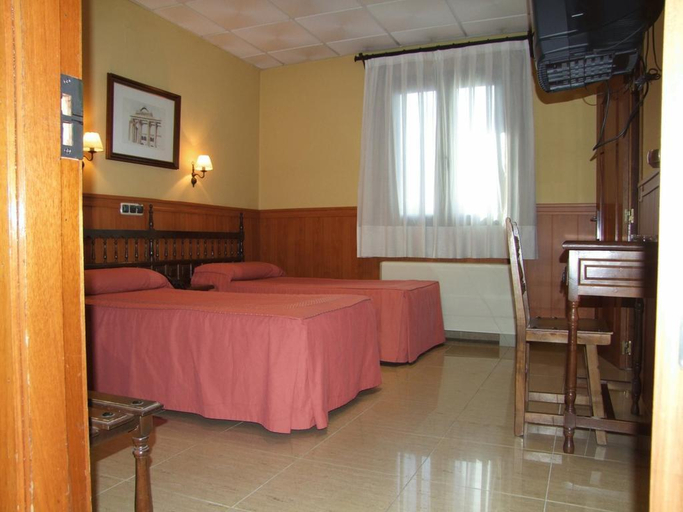 Bedroom 4, Hotel Paula Films Collection, Badajoz