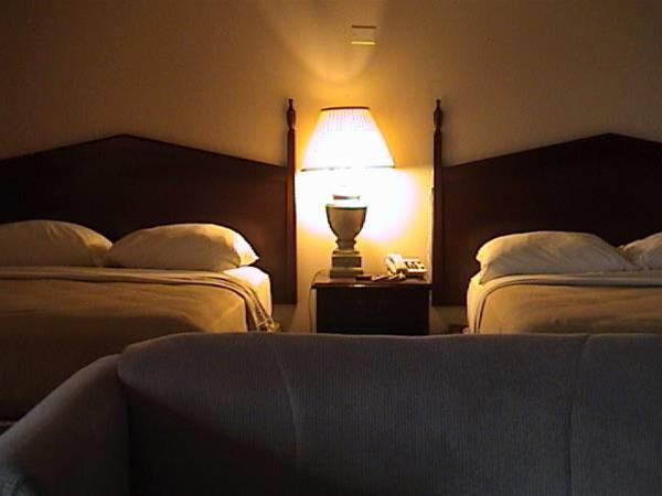 Leelas Villa Inn Flesherton, Grey