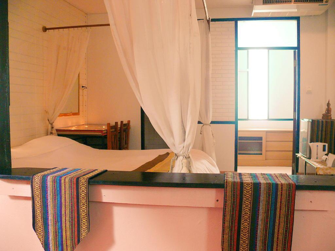 Bathroom, Hollanda Montri Guesthouse, Muang Chiang Mai