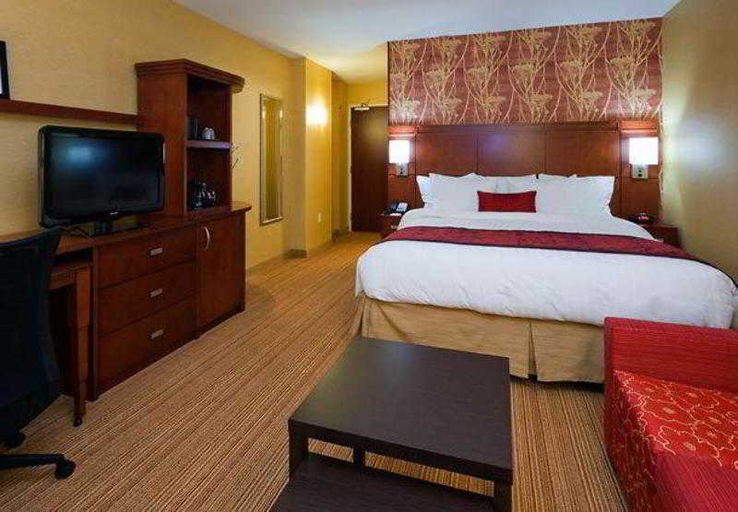 Bedroom 4, Courtyard Indianapolis Downtown, Marion