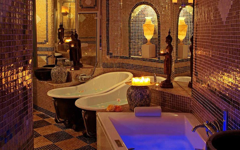 Bathroom 5, Hotel du Mas de la Chapelle, Bouches-du-Rhône