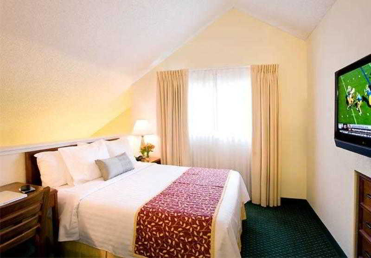 Bedroom 3, Residence Inn Long Beach, Los Angeles
