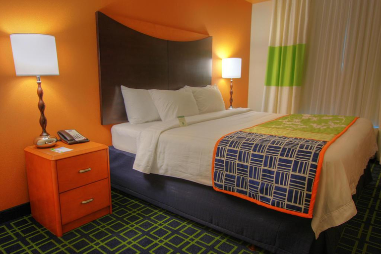 Bedroom 3, Fairfield Inn & Suites By Marriott Lock Haven, Clinton