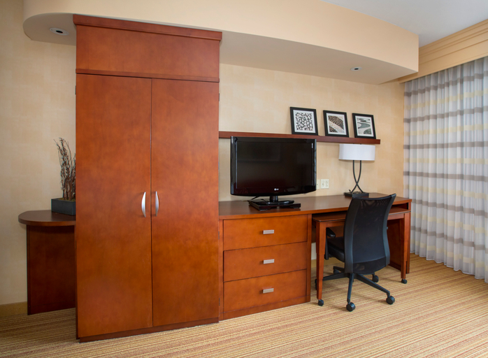 Public Area 3, Courtyard by Marriott Boston-South Boston, Boston