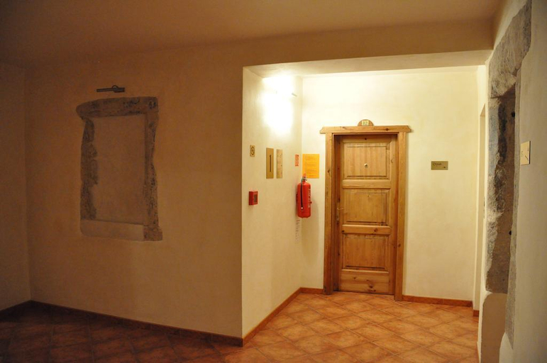 Bathroom 4, Hotel Opat, Kutná Hora
