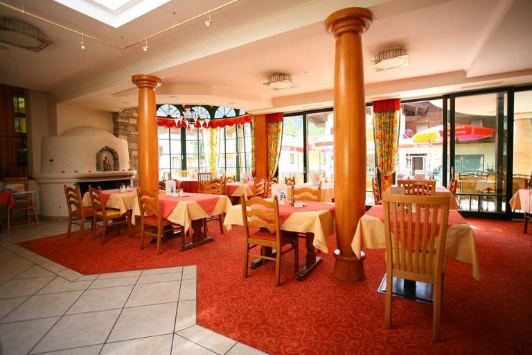 Public Area 4, Hotel Guggenberger, Sankt Johann im Pongau