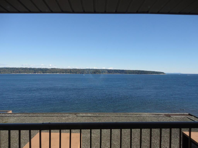 Exterior & Views 2, Anchor Inn & Suites, BW Signature Collection, Comox-Strathcona