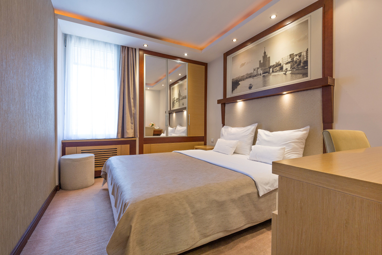 Bedroom 4, Putnik Inn Belgrade, Belgrade