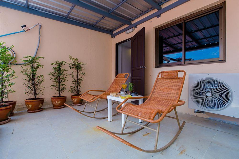 Exterior & Views, Eing Lay Beach Guest House, Pulau Phuket