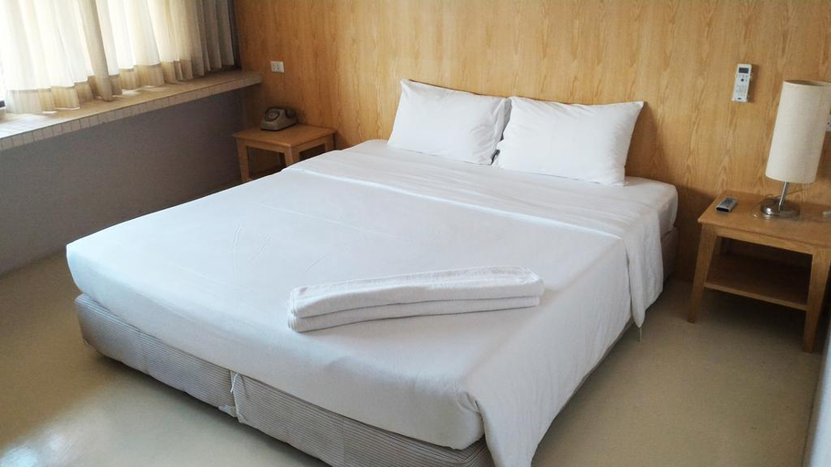 Bedroom 3, S2s Queen Trang Hotel, Muang Trang