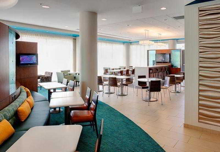 Food & Drinks 5, Springhill Suites Alexandria Old Town/Southwest, Alexandria