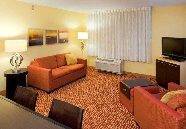 Public Area 2, TownePlace Suites by Marriott Bethlehem Easton/Lehigh Valley, Northampton
