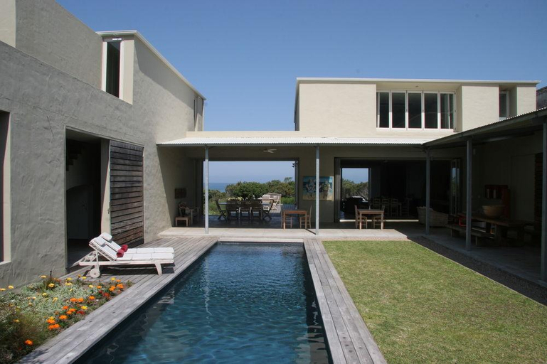 Sport & Beauty 5, African Pride Mosselberg on Grotto Beach, Overberg