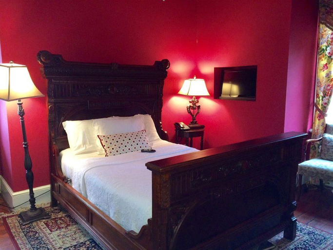 Bedroom 3, Barksdale House Inn, Charleston