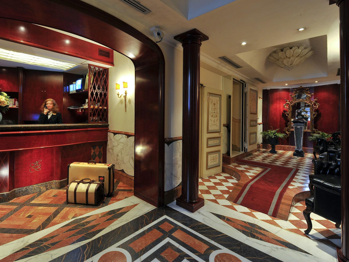 Public Area 3, Hotel Britannia, Rome