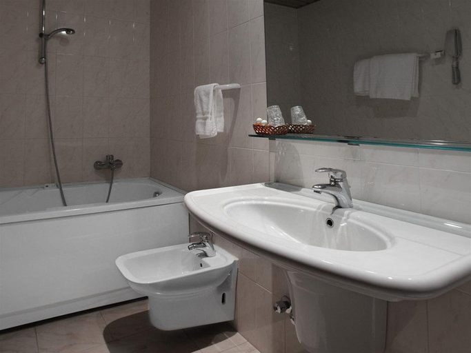 Bathroom 4, Hotel Corallo, Pesaro E Urbino