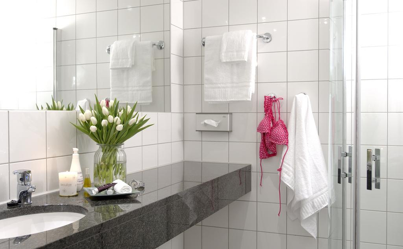 Bathroom, Quality Resort & Spa Son, Hurum