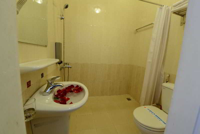 Bathroom 3, Hanoi Sports Hotel, Hoàn Kiếm
