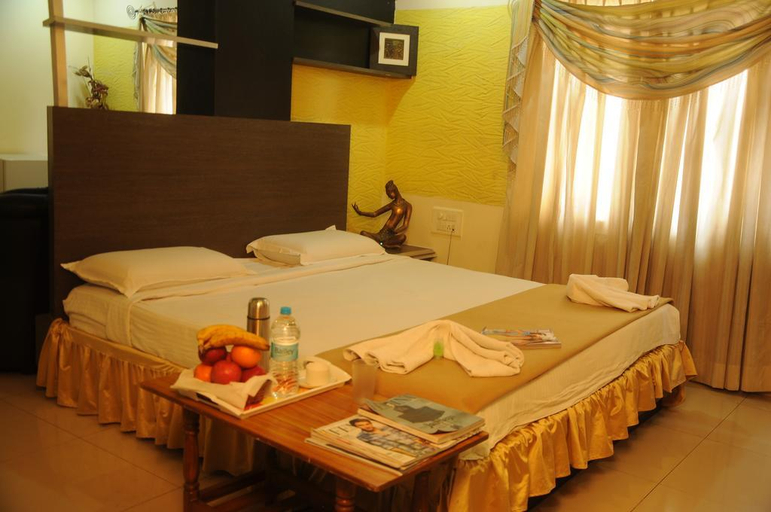 Bedroom 4, Hotel Tanisha, Ranga Reddy
