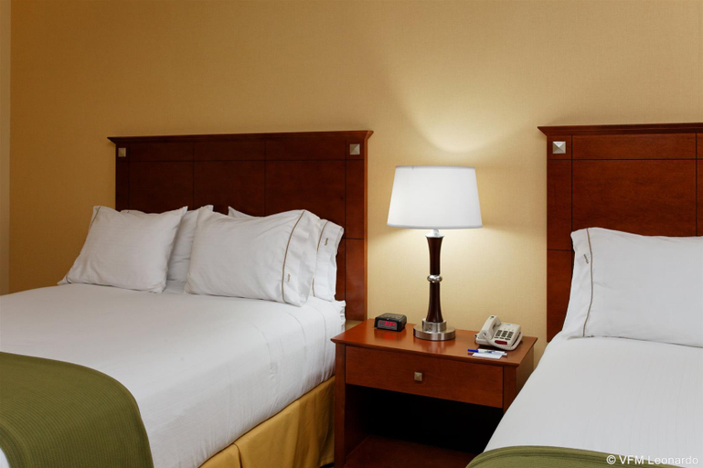 Bedroom 3, The Inn at Long Beach, Harrison