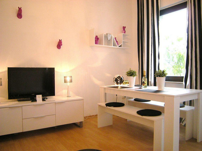 Exterior & Views, A-Partment Basic, Köln