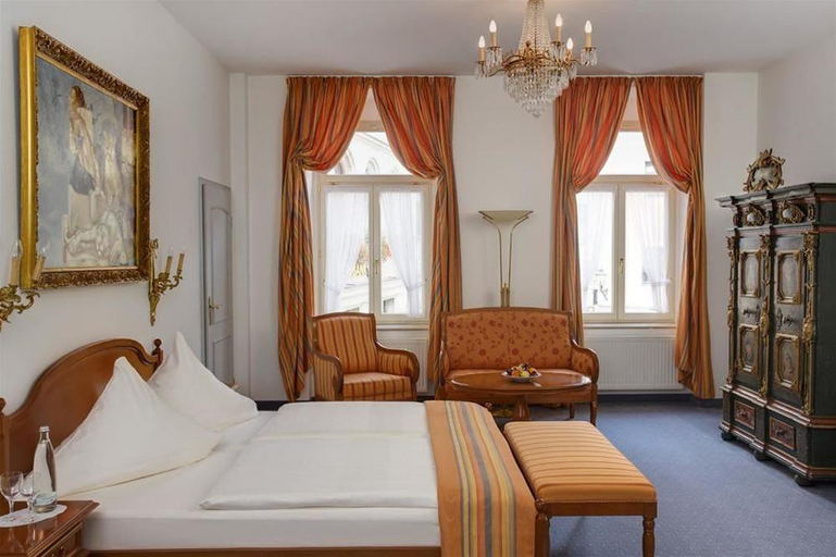 Bedroom 2, Hotel Goldener Löwe, Meißen