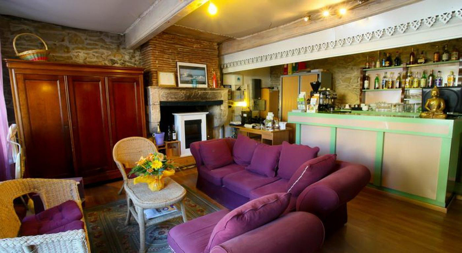 Public Area, Logis Auberge La Cremaillere, Gironde