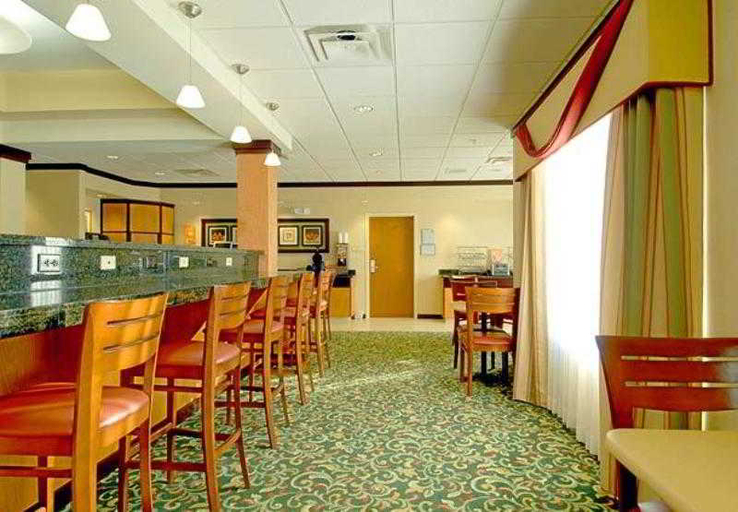 Food & Drinks 5, Fairfield Inn & Suites Atlanta McDonough, Henry