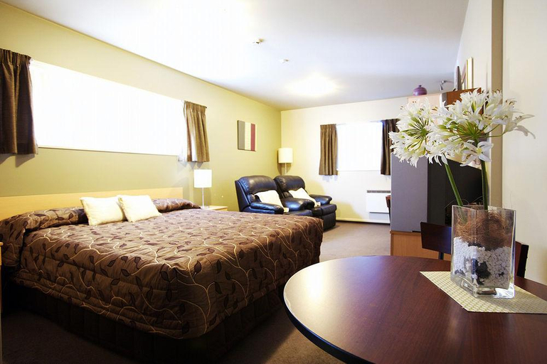 Bedroom 3, ASURE Centrepoint Motel, Christchurch