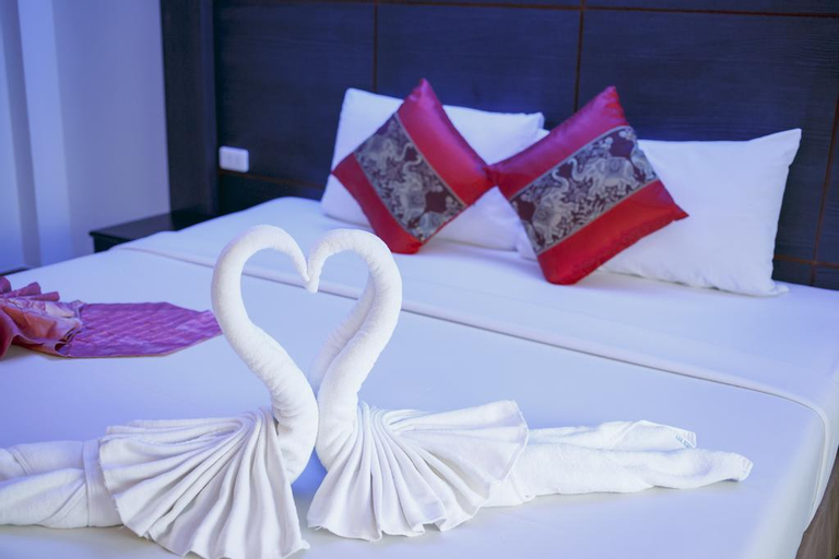 Blue Carina Hotel (SHA Plus+) 蓝色卡瑞娜酒店, Phuket Island