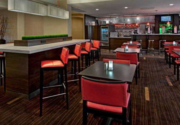 Food & Drinks 5, Courtyard Scottsdale North, Maricopa