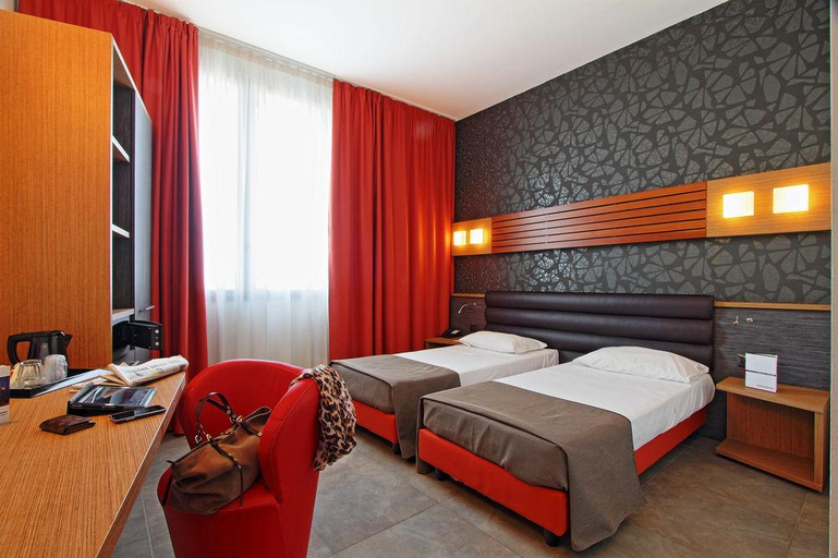 Bedroom 4, Cosmopolitan Bologna, Bologna